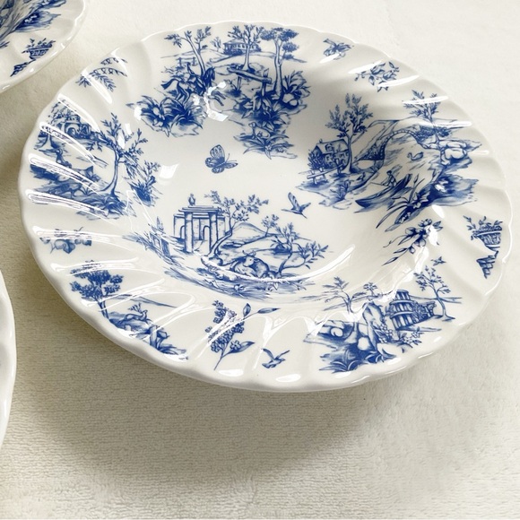 Queen’s China Toile Blue Flat Rim Soup Salad Bowls Set of Three 8.75” - Picture 8 of 15